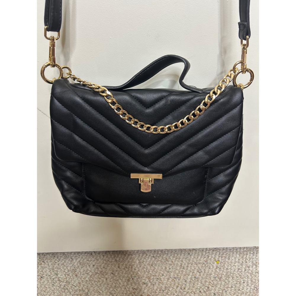 Black Quilted Crossbody Bag Gold Chain Accent Chevron Purse Handbag‎ 12"x8"